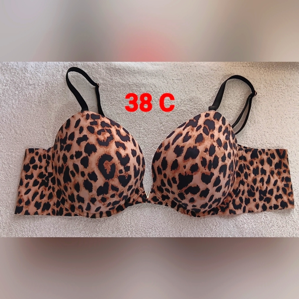 38C Victoria's Secret push up bra